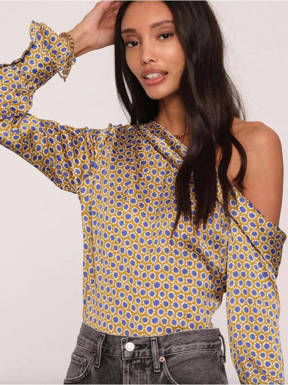 Heartloom Cyprus Top Long Sleeve Satin Off Shoulder Blouse Saffron Size Medium